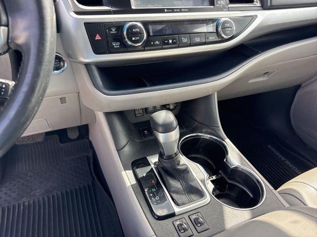 Toyota Highlander Xle - Thumbnail 13