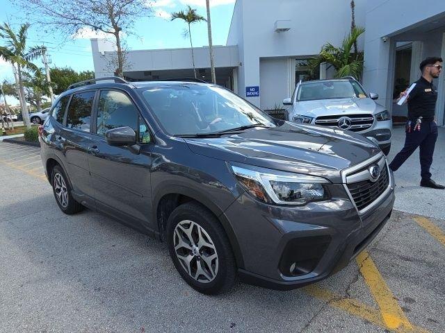 Subaru Forester Premium - Thumbnail 8