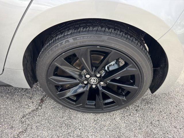 Toyota Corolla Hatchback Se Nightshade Edition - Thumbnail 14