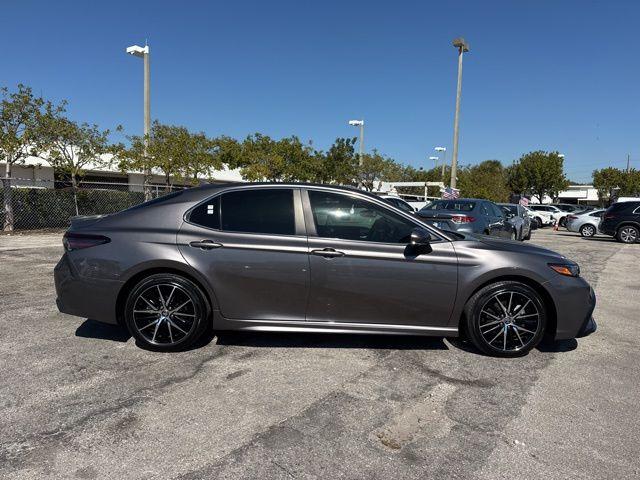 Toyota Camry Se In Hollywood Fl | 4T1S11Ak2Ru258484 | Toyota Of Hollywood'S Amazinn Used Cars - Thumbnail 2