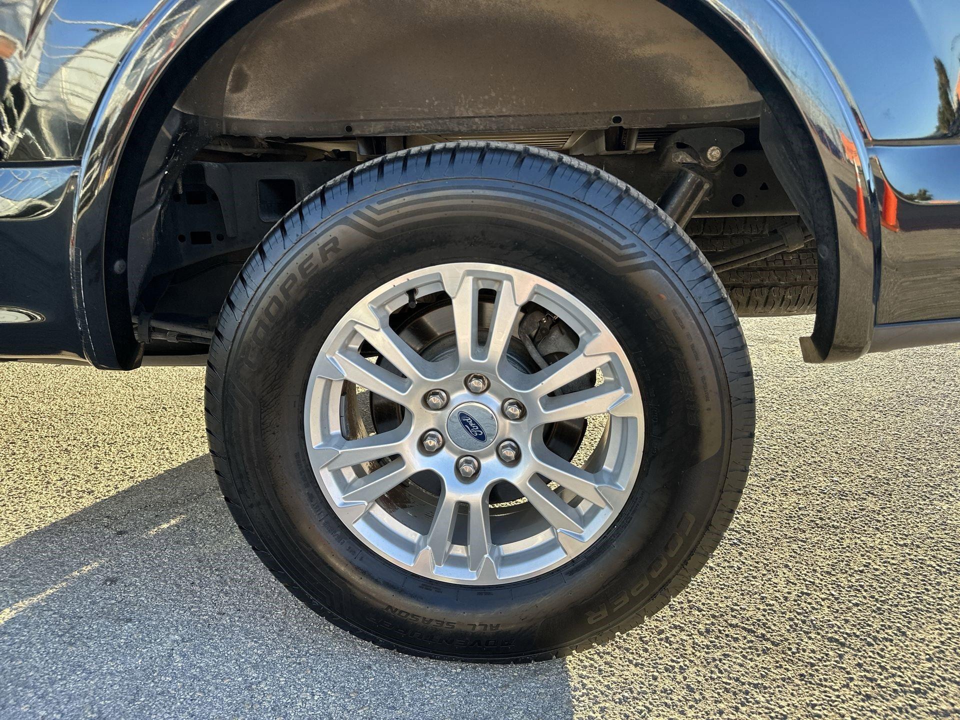 Ford F-150 Lariat - Thumbnail 20