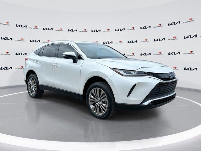 Toyota Venza Xle - View 1