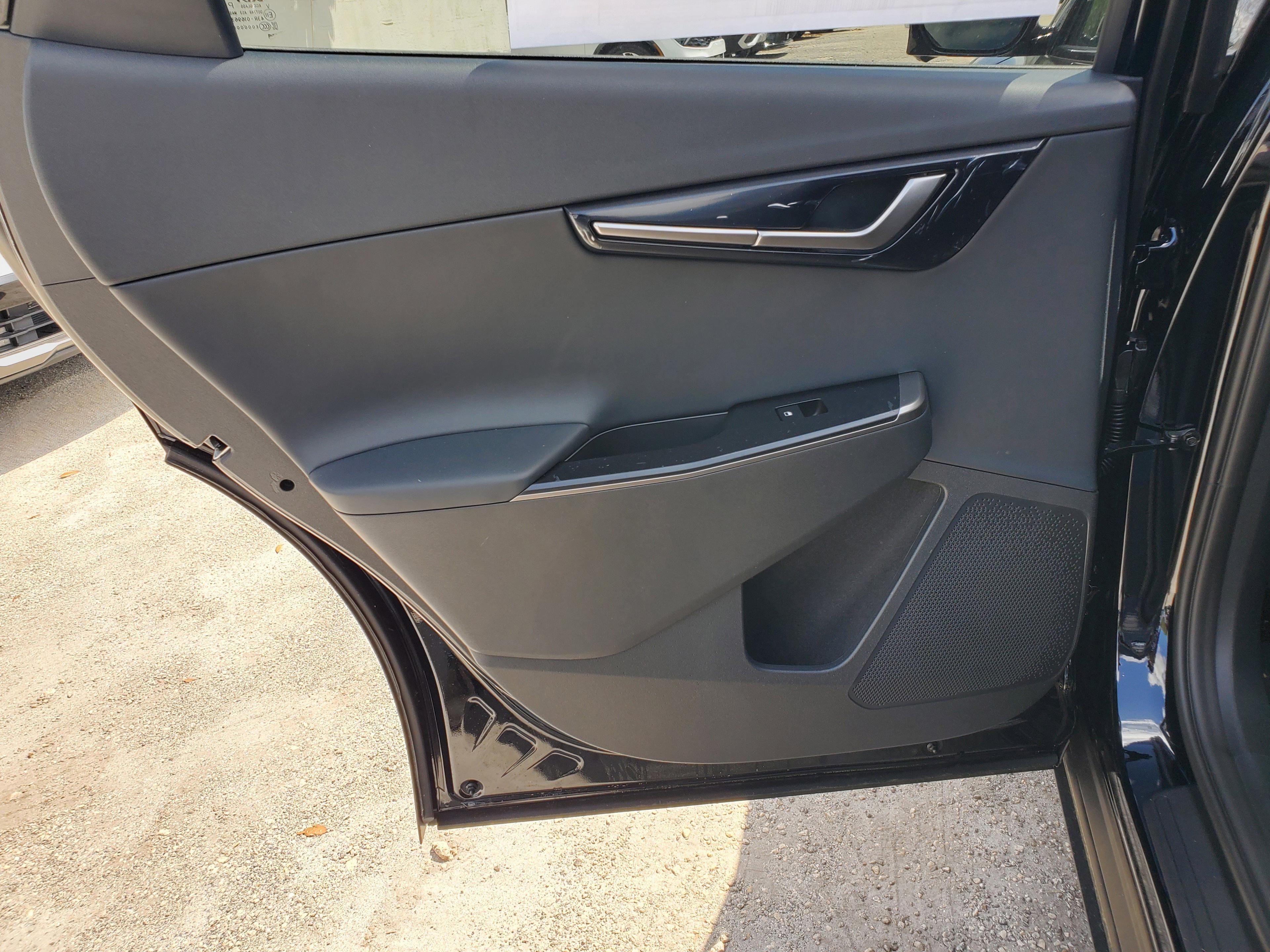 Kia Ev6 Wind - Thumbnail 11