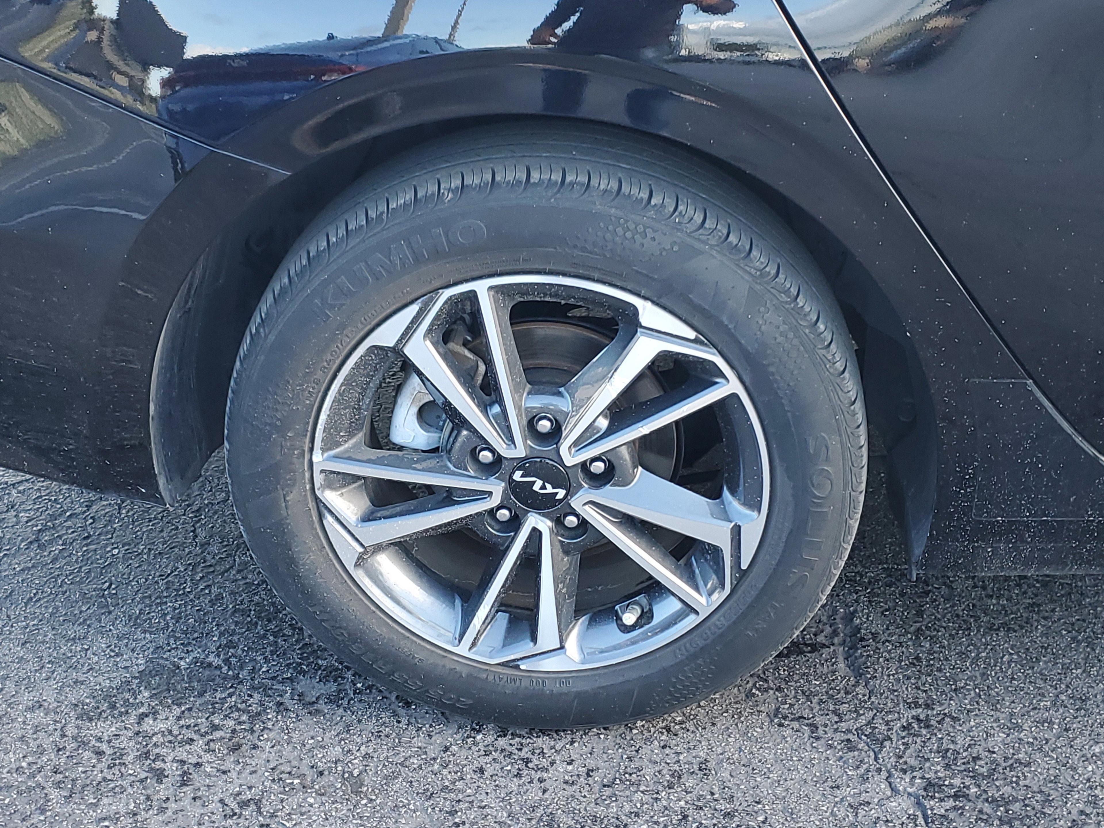 Kia Forte Lxs - Thumbnail 7