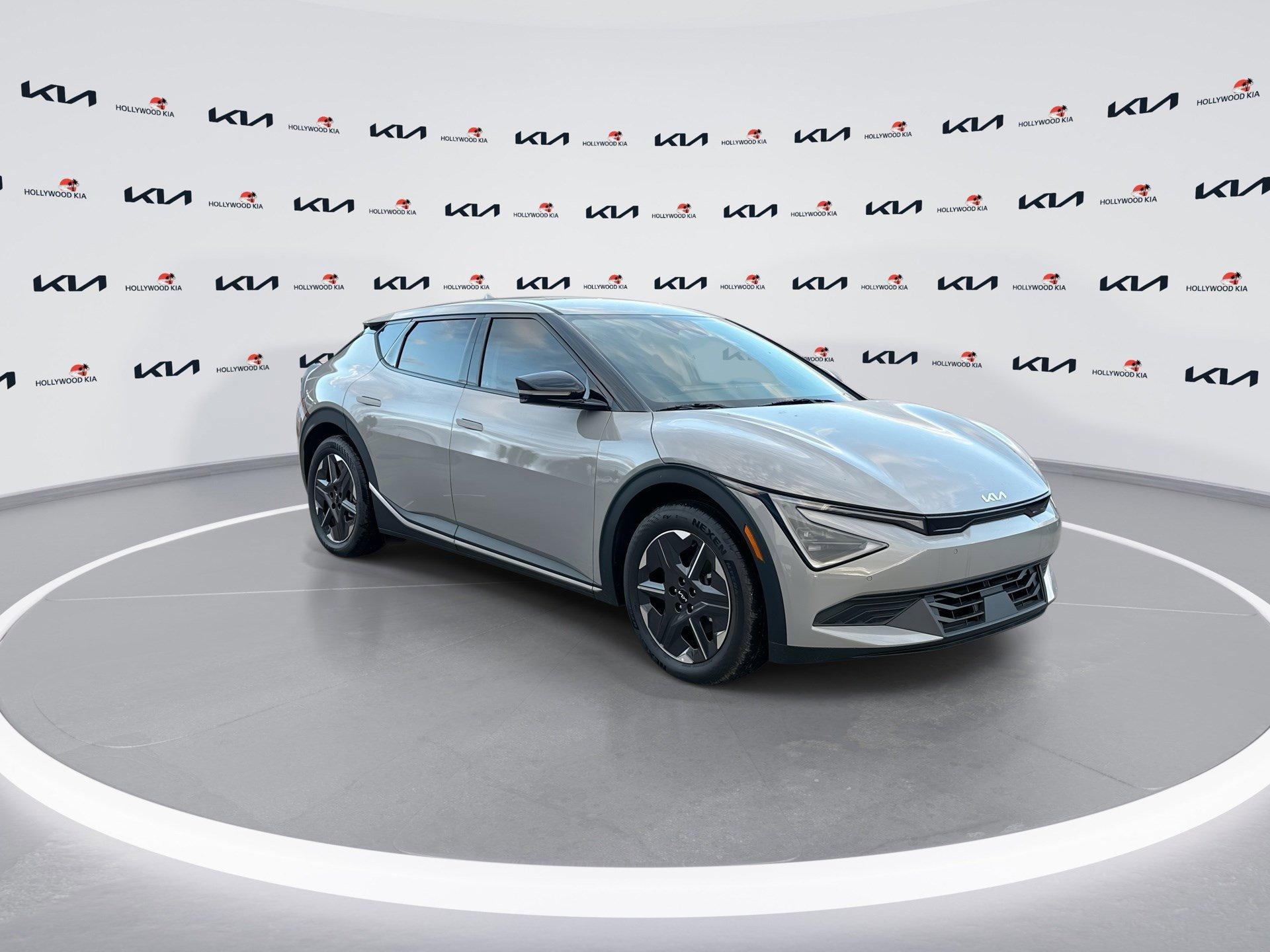 Kia Ev6 Light Long Range Awd - Thumbnail 3