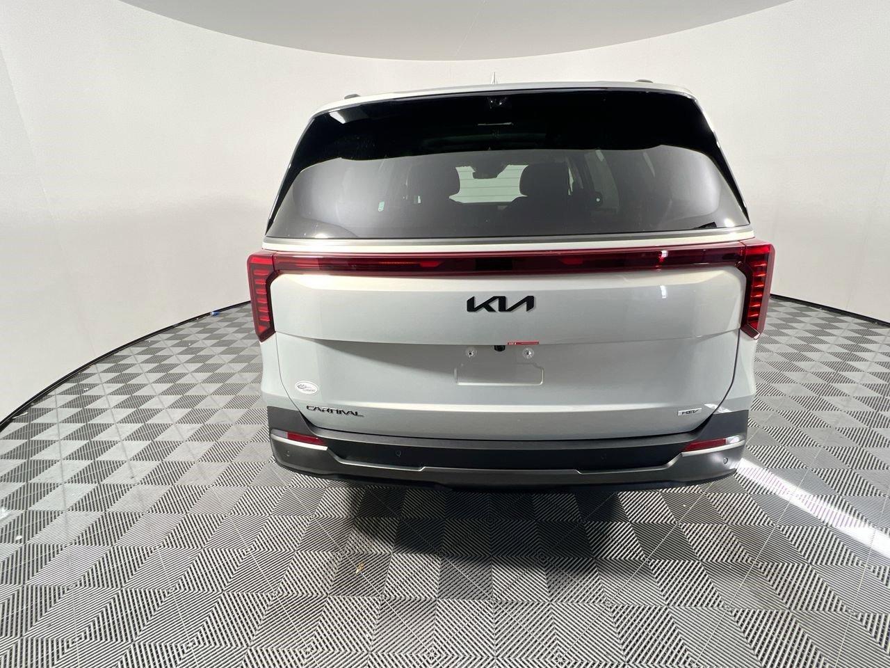 Kia Carnival Mpv Sx Prestige - Thumbnail 5