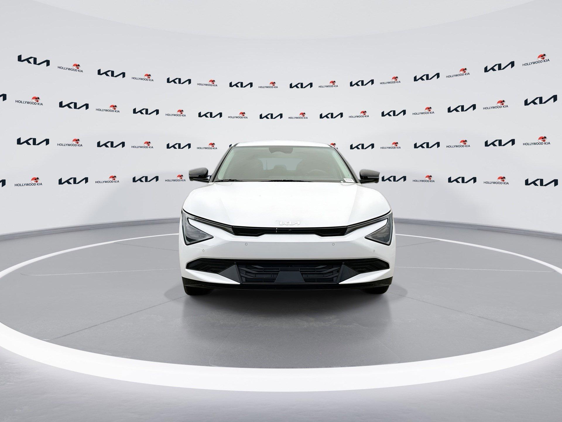 Kia Ev6 Wind Rwd - Thumbnail 4