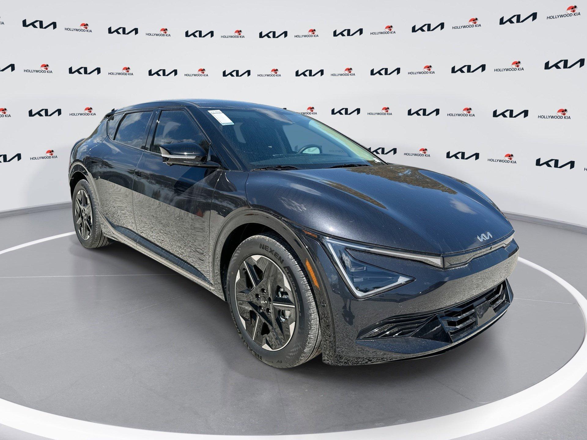 Kia Ev6 Wind Rwd - Thumbnail 2