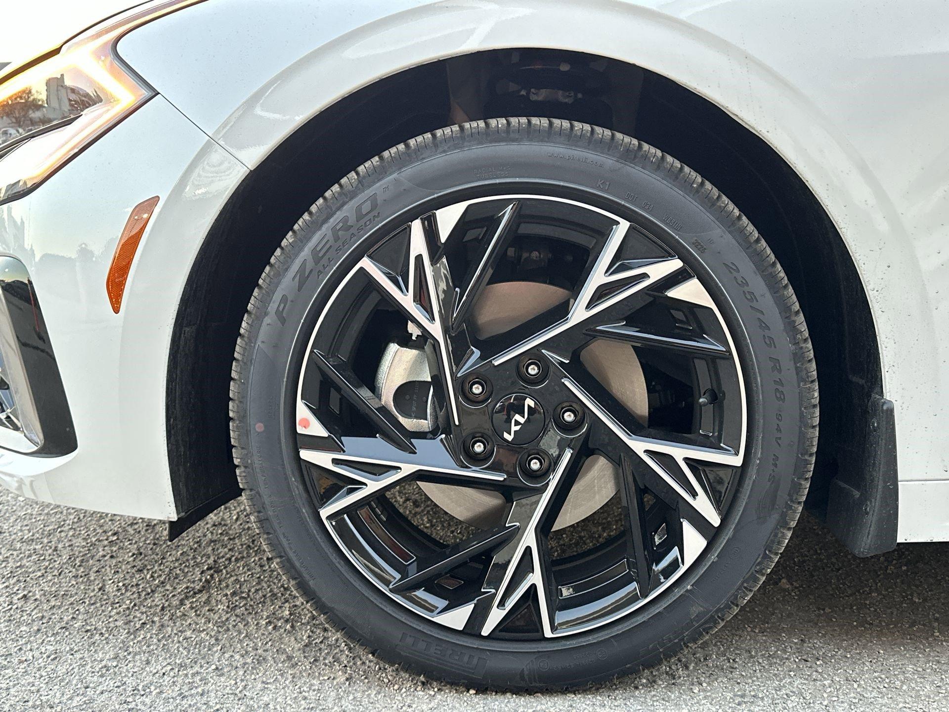 Kia K5 Gt-Line - Thumbnail 12