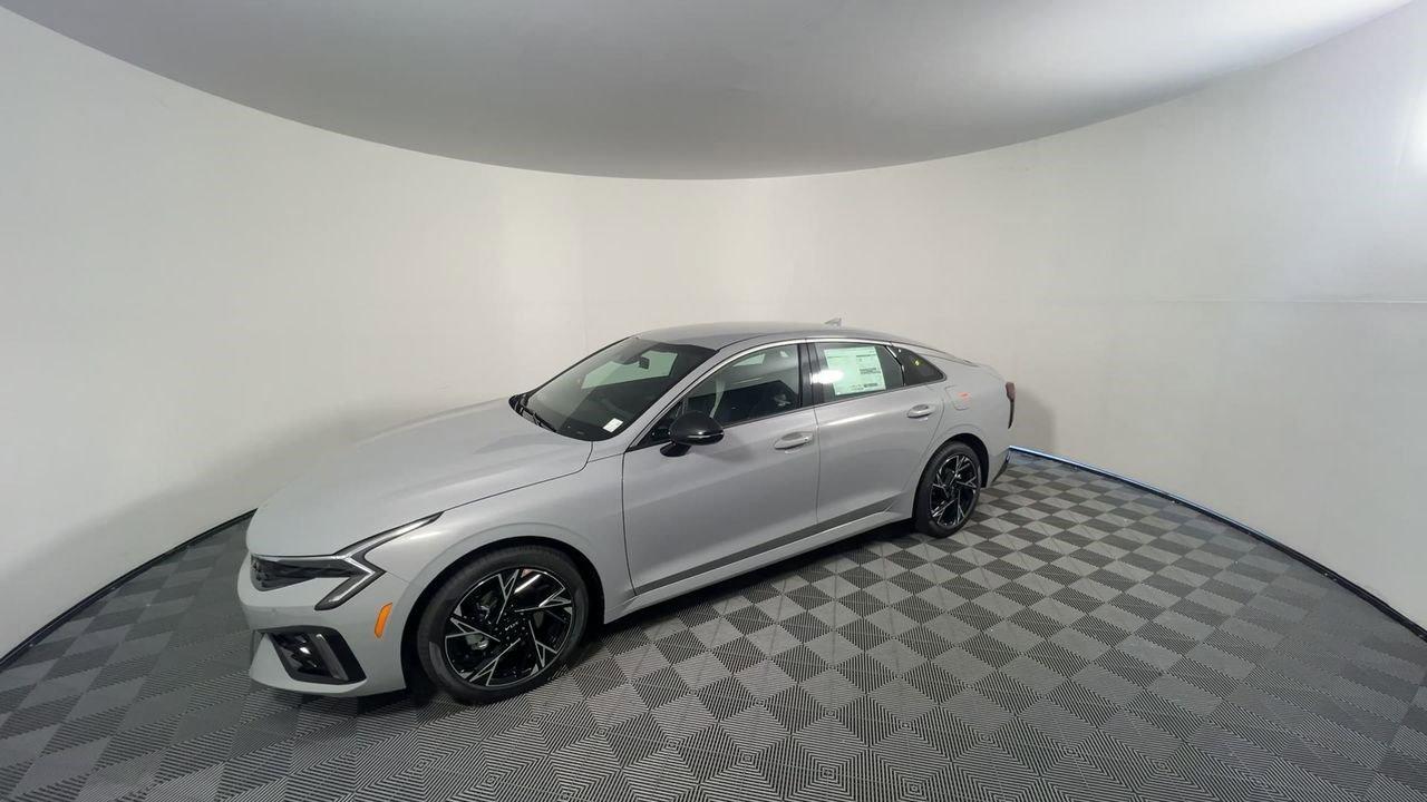 Kia K5 Gt-Line - Thumbnail 3