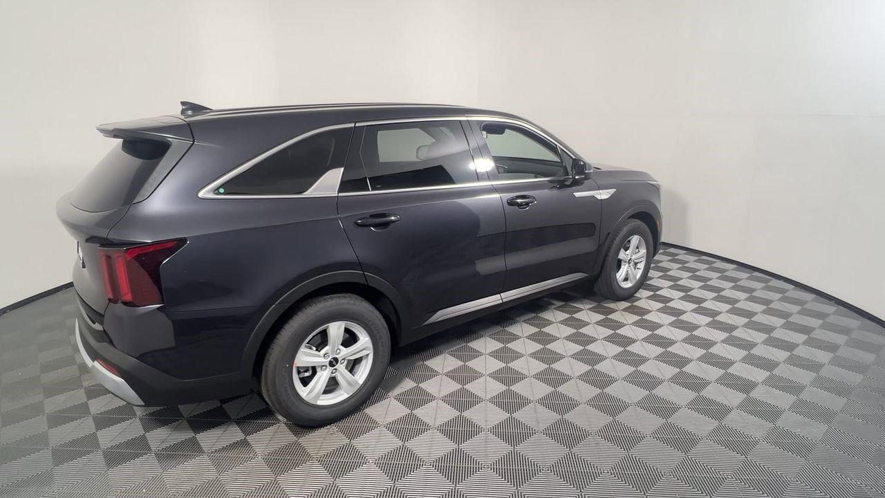 Kia Sorento Lx - Thumbnail 8