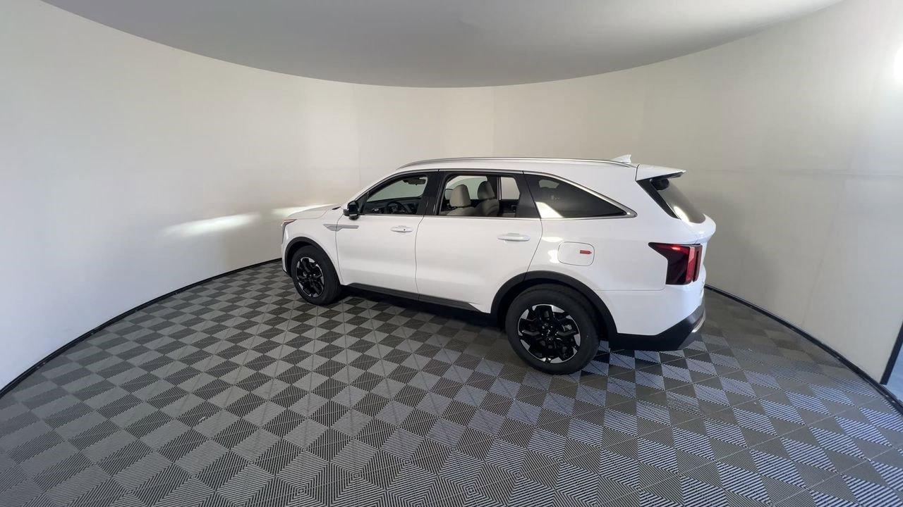 Kia Sorento S - Thumbnail 4