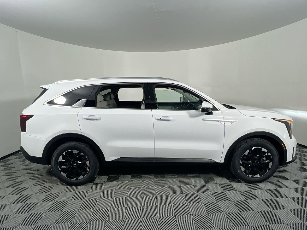 Kia Sorento S - Thumbnail 6