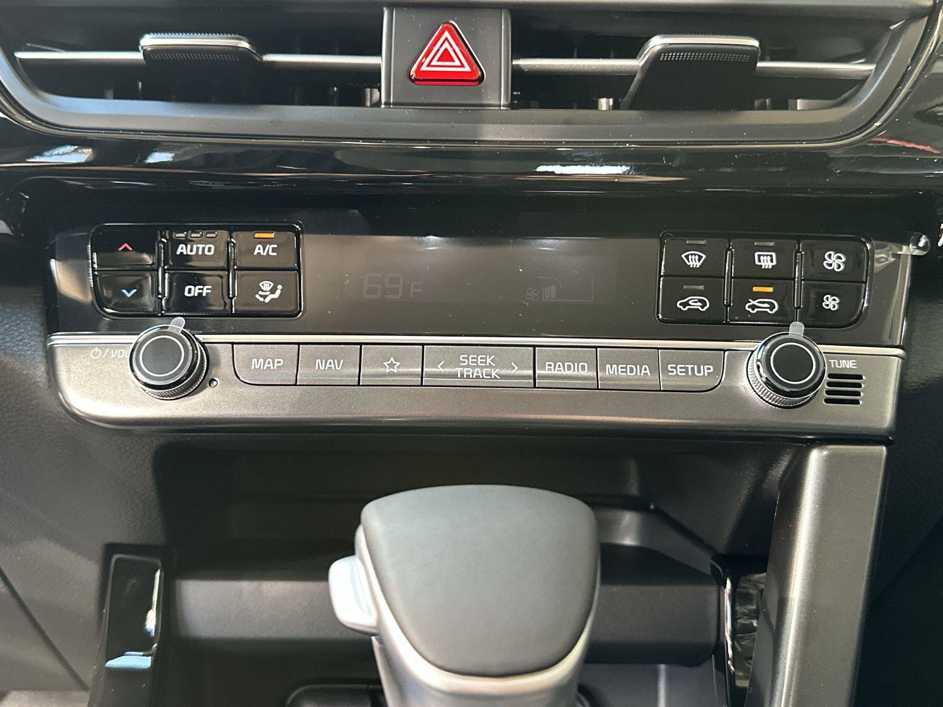 Kia Seltos S - Thumbnail 19