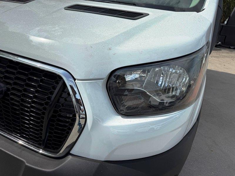 Ford Transit Cargo Van - Thumbnail 12