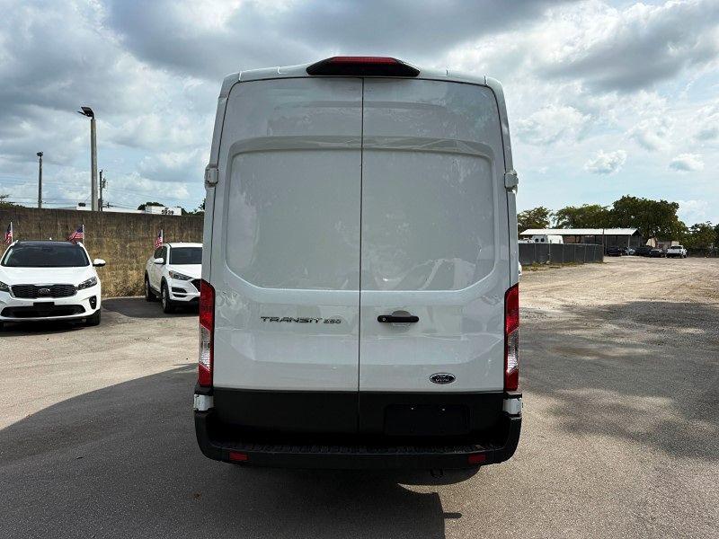 Ford Transit Cargo Van - Thumbnail 7