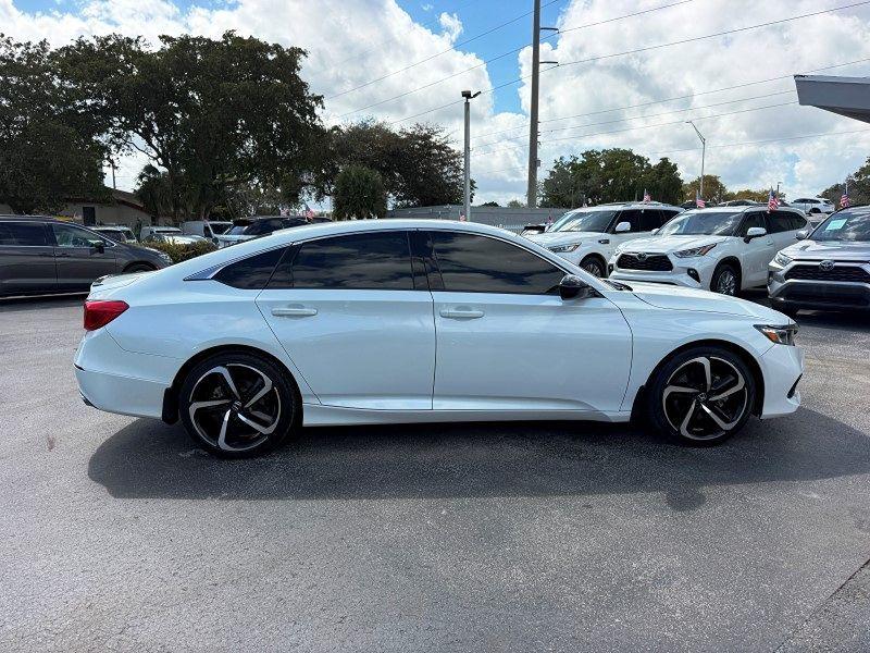 Honda Accord Sedan Sport - Thumbnail 5