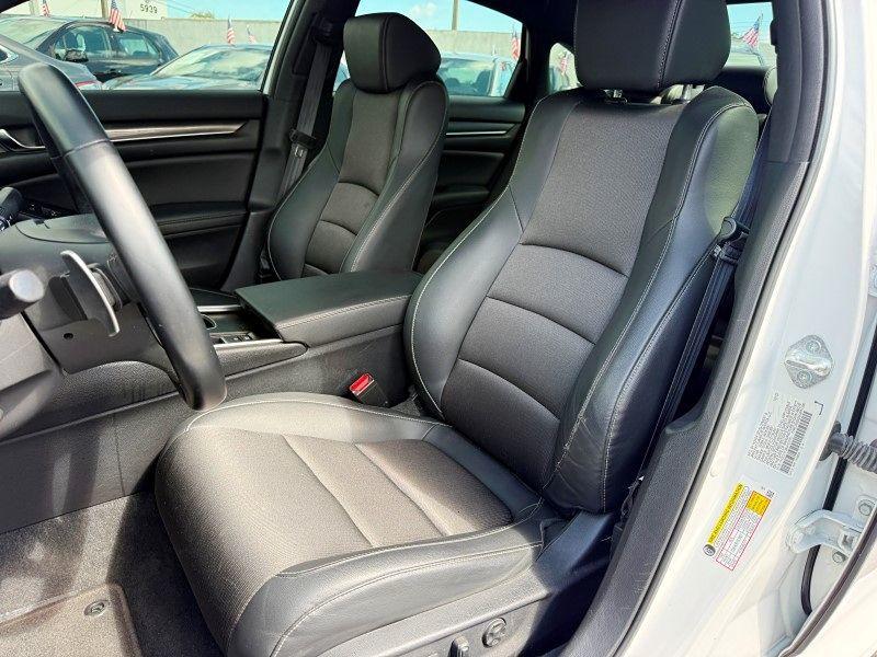 Honda Accord Sedan Sport - Thumbnail 14