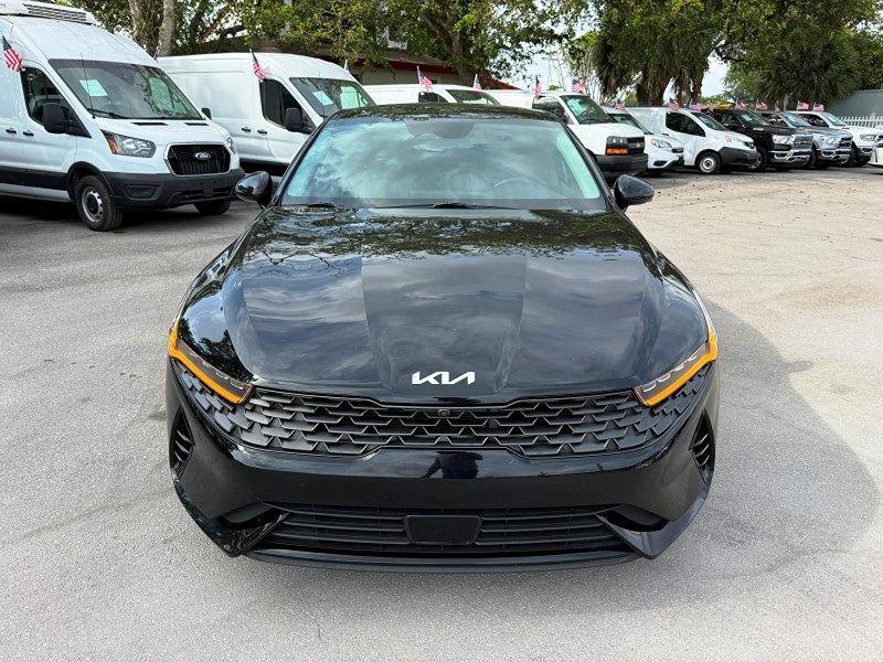 Kia K5 Ex - Thumbnail 11