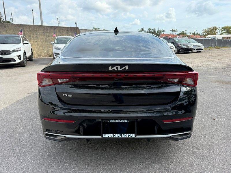 Kia K5 Ex - Thumbnail 7