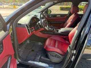 Porsche Cayenne - Thumbnail 17