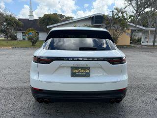 Porsche Cayenne - Thumbnail 11