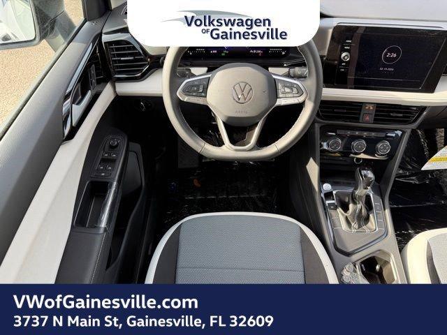 Volkswagen Taos S Fwd Sport Utility - Thumbnail 11