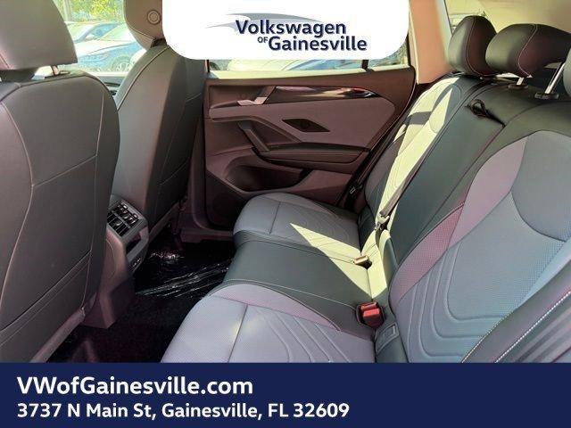 Volkswagen Tiguan Se Fwd Sport Utility - Thumbnail 8