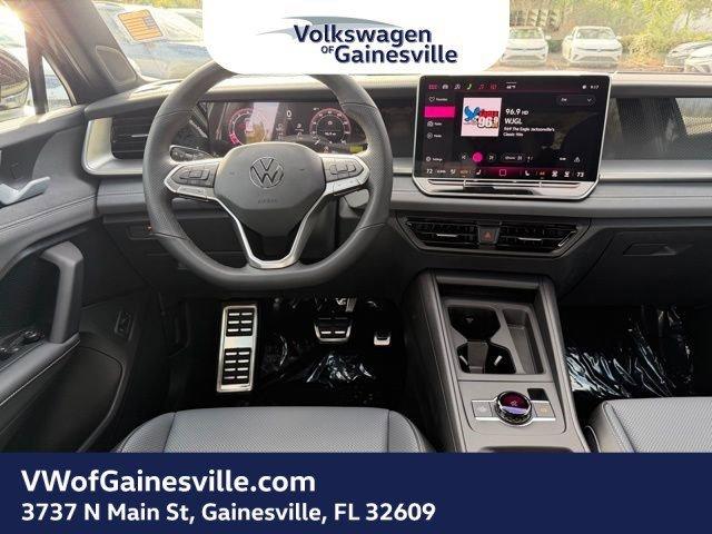 Volkswagen Tiguan Se R-Line Black Fwd Sport Utility - Thumbnail 11