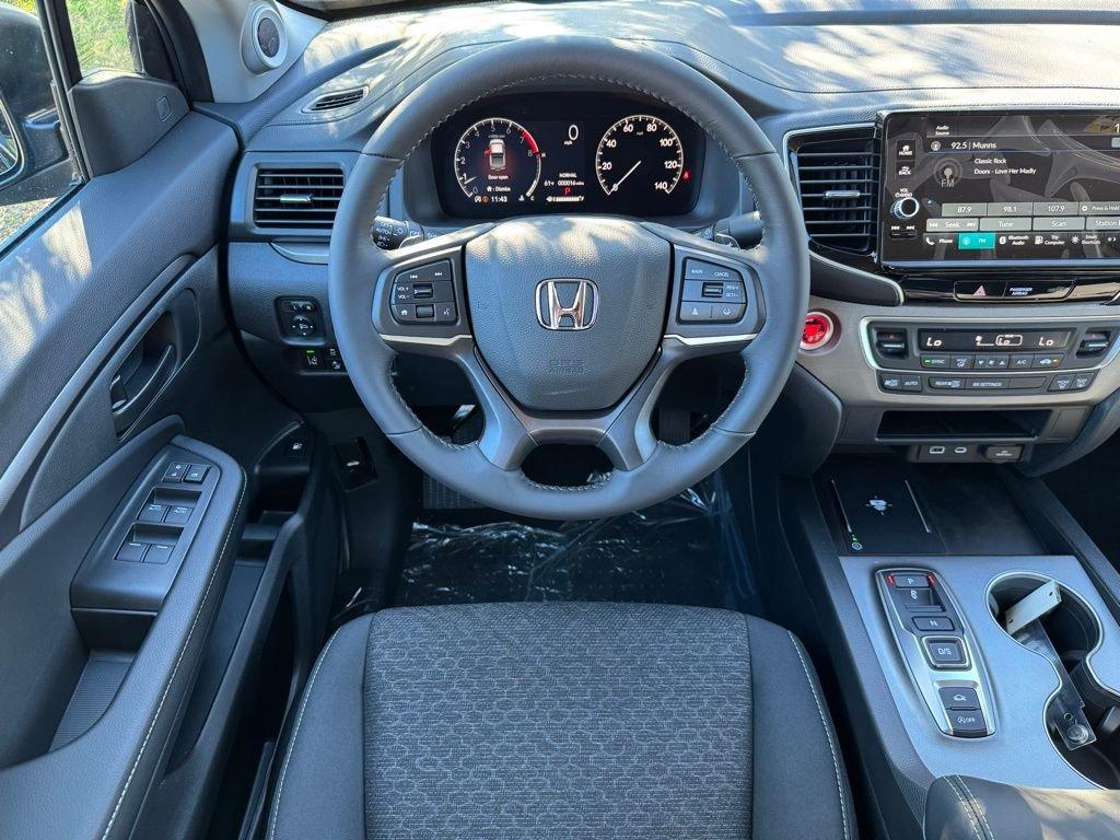 Honda Ridgeline Sport - Thumbnail 11