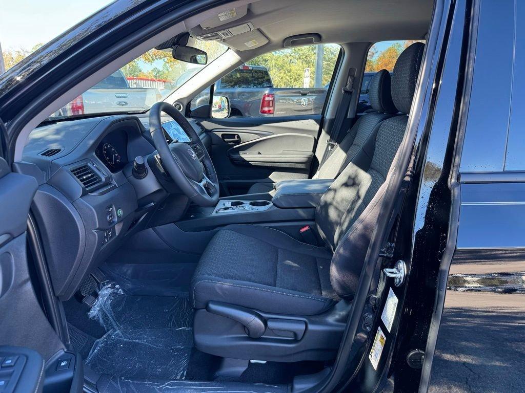 Honda Ridgeline Sport - Thumbnail 12