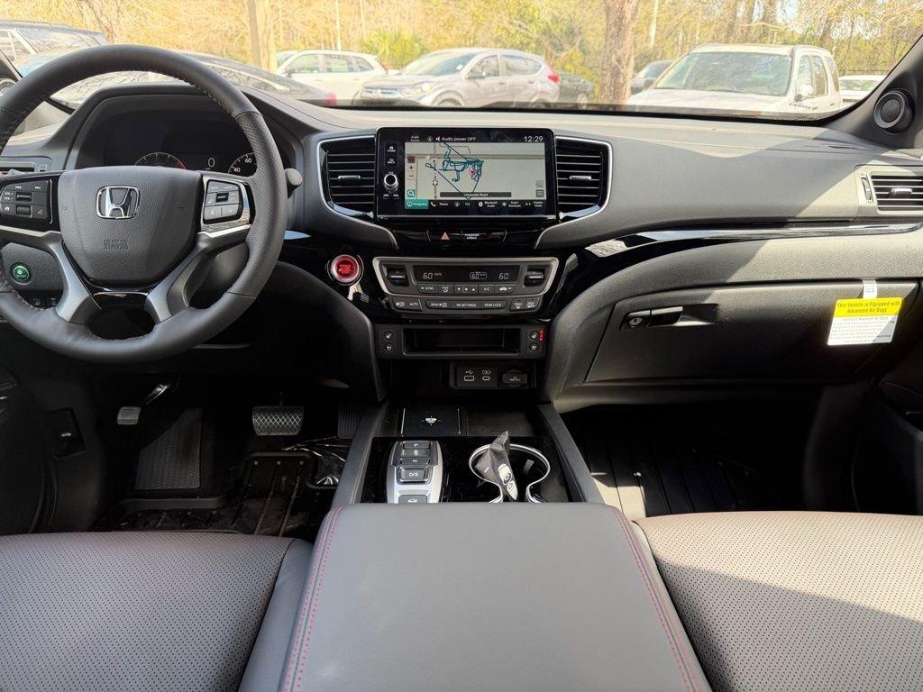 Honda Ridgeline Black Edition - Thumbnail 9