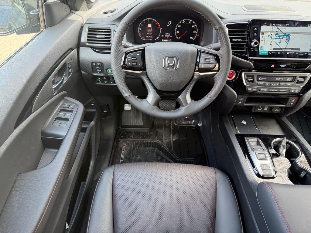 Honda Ridgeline Black Edition - Thumbnail 13