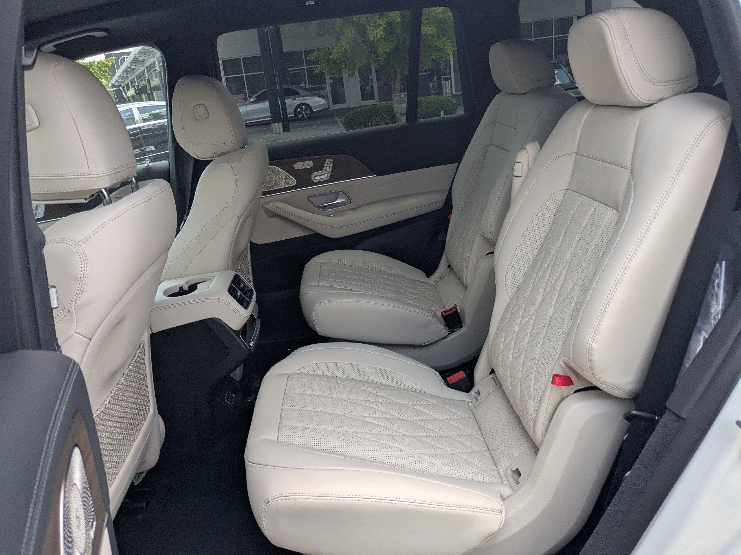 Mercedes-Benz Gls Suv Amg® 63 4Matic®+ Suv With Navigation & Awd - Thumbnail 18