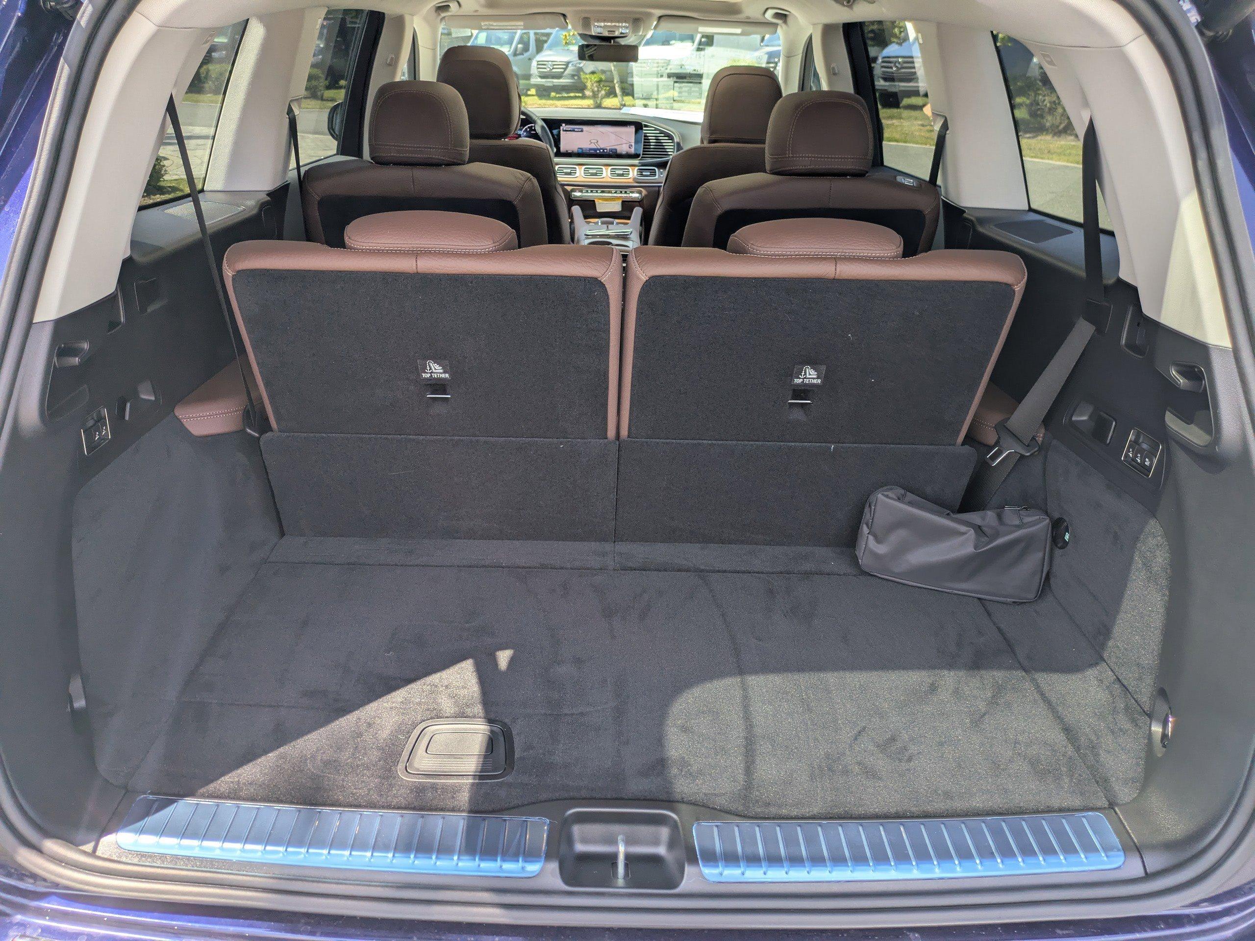 Mercedes-Benz Gls Suv 450 With Navigation & Awd - Thumbnail 13