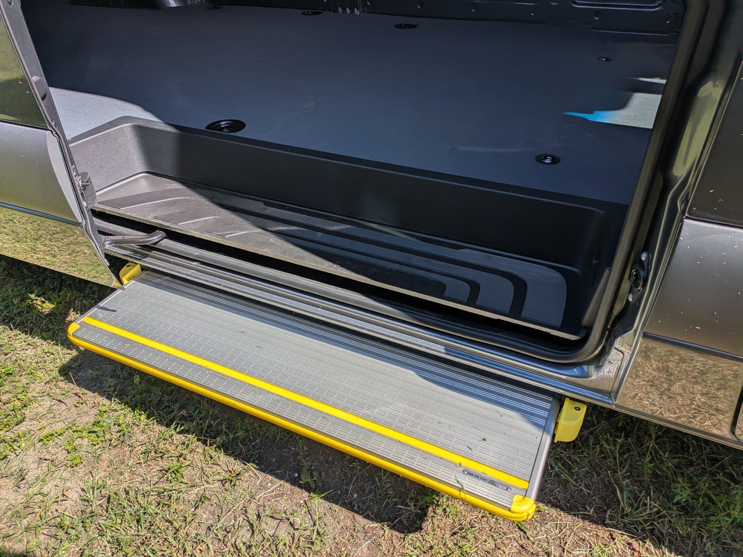 Mercedes-Benz Sprinter Cargo Van Van 170 Wb Awd - Thumbnail 15