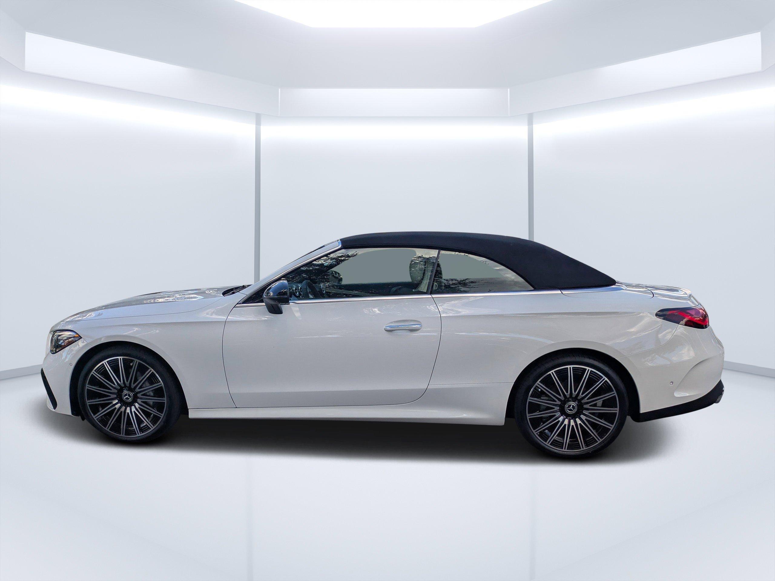 Mercedes-Benz Cle Convertible 300 With Navigation & Awd - Thumbnail 9