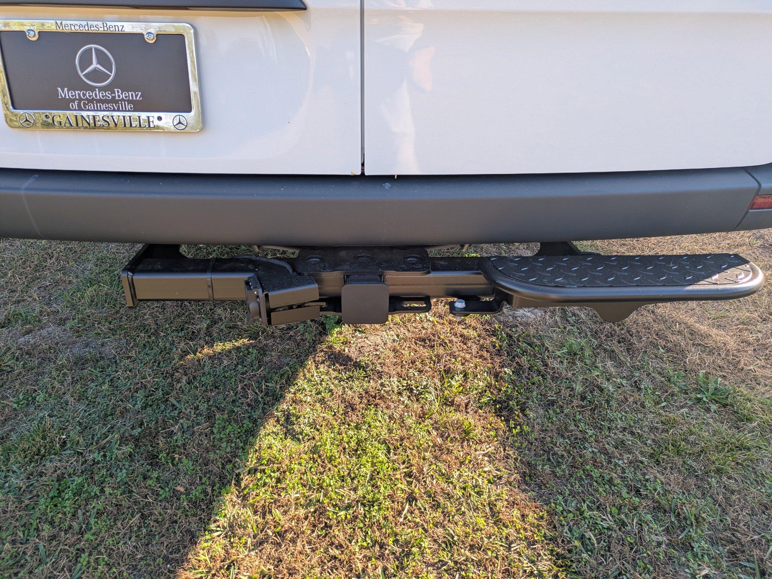 Mercedes-Benz Sprinter Cargo Van 170 Wb Rwd Van - Thumbnail 12