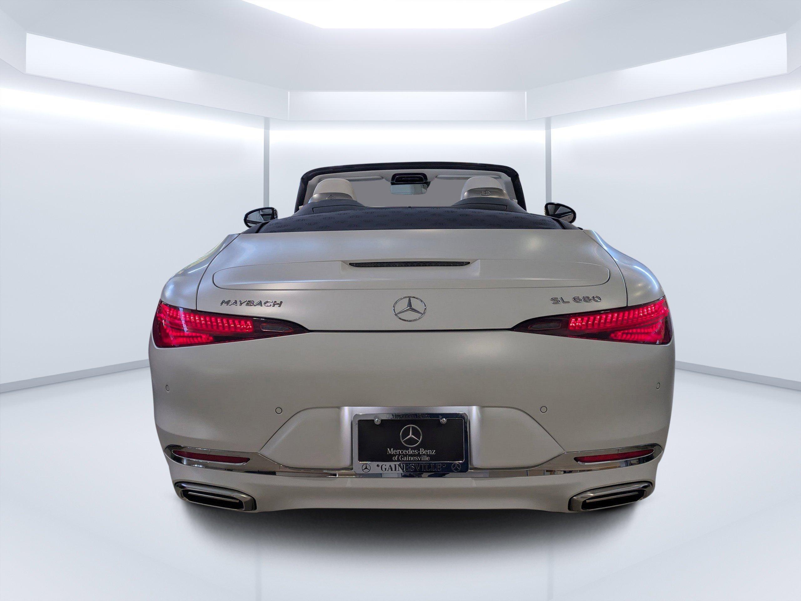 Mercedes-Benz Sl Convertible Maybach 680 Monogram Series With Navigation & Awd - Thumbnail 8