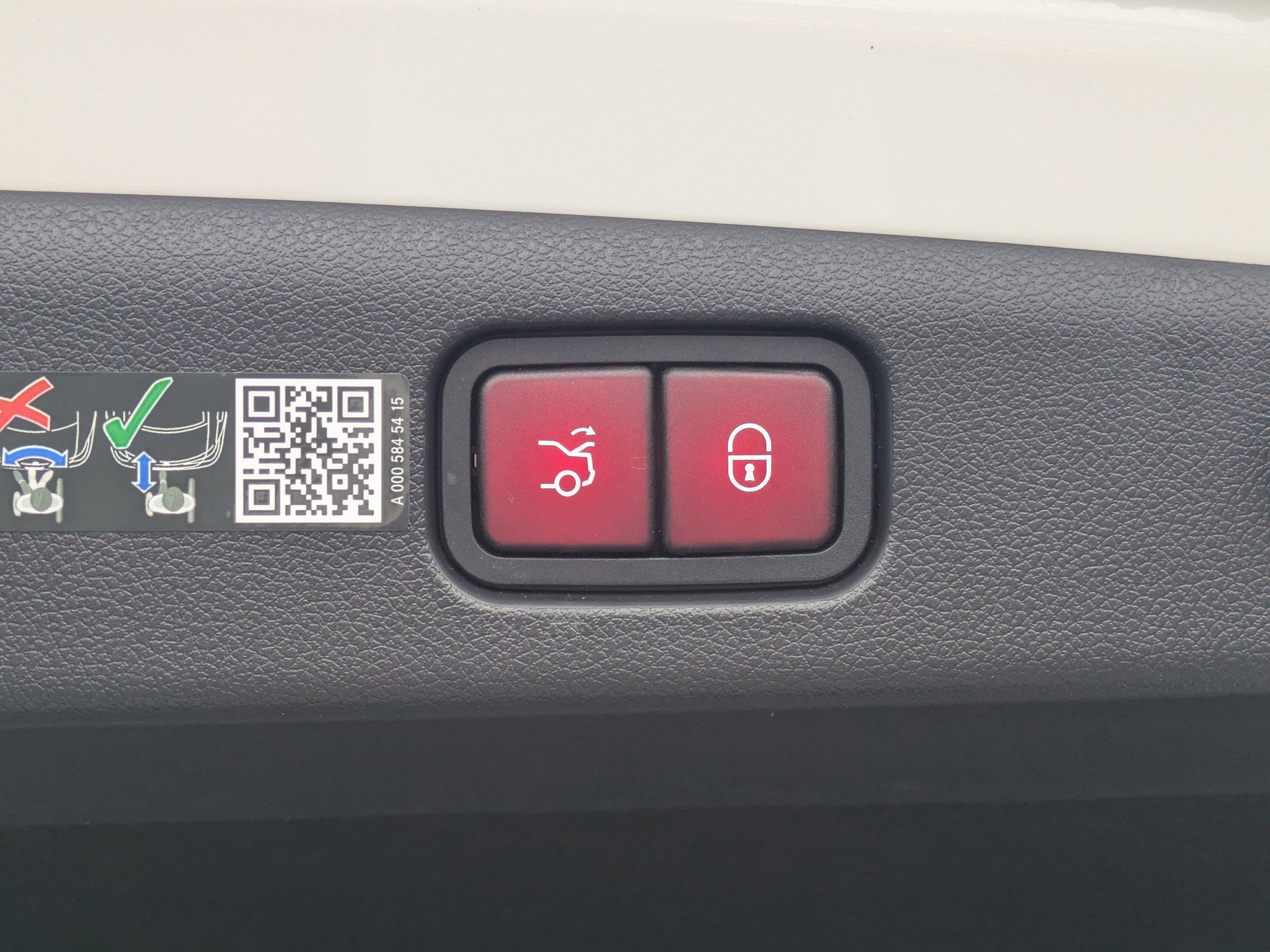 Mercedes-Benz 4Dr Car E 350 With Navigation & Awd - Thumbnail 14