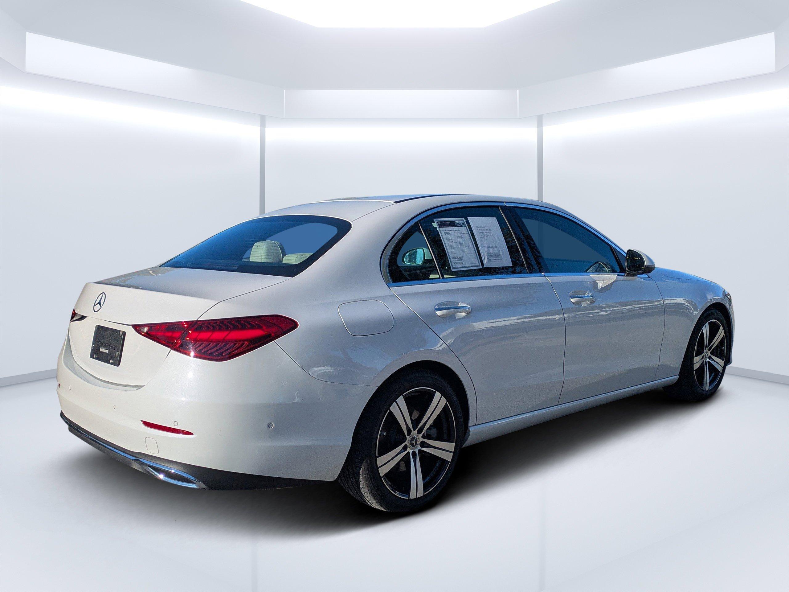 Mercedes-Benz C 300 Rwd 4Dr Car - Thumbnail 4