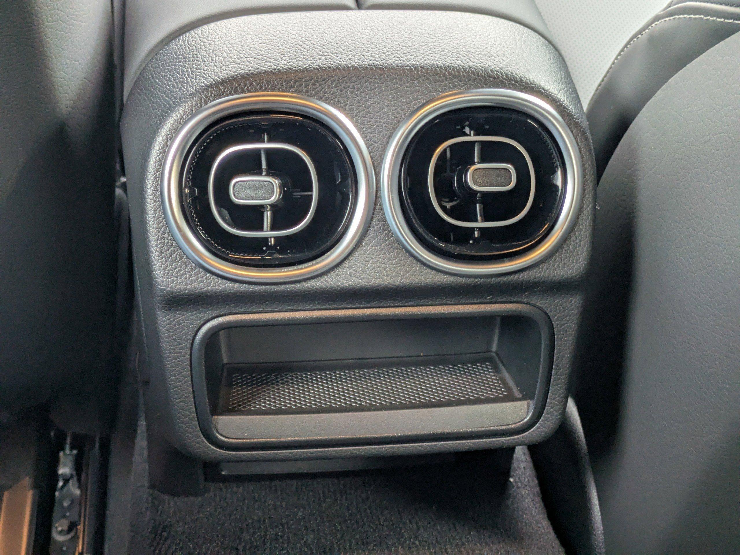 Mercedes-Benz Cle Convertible Amg® 53 4Matic®+ Cabriolet With Navigation & Awd - Thumbnail 17