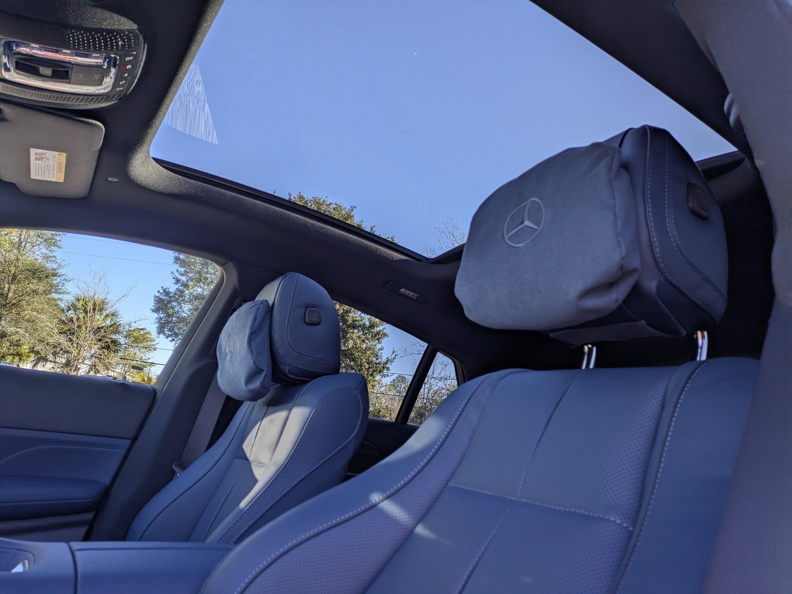 Mercedes-Benz Gle Suv 450 With Navigation & Awd - Thumbnail 12