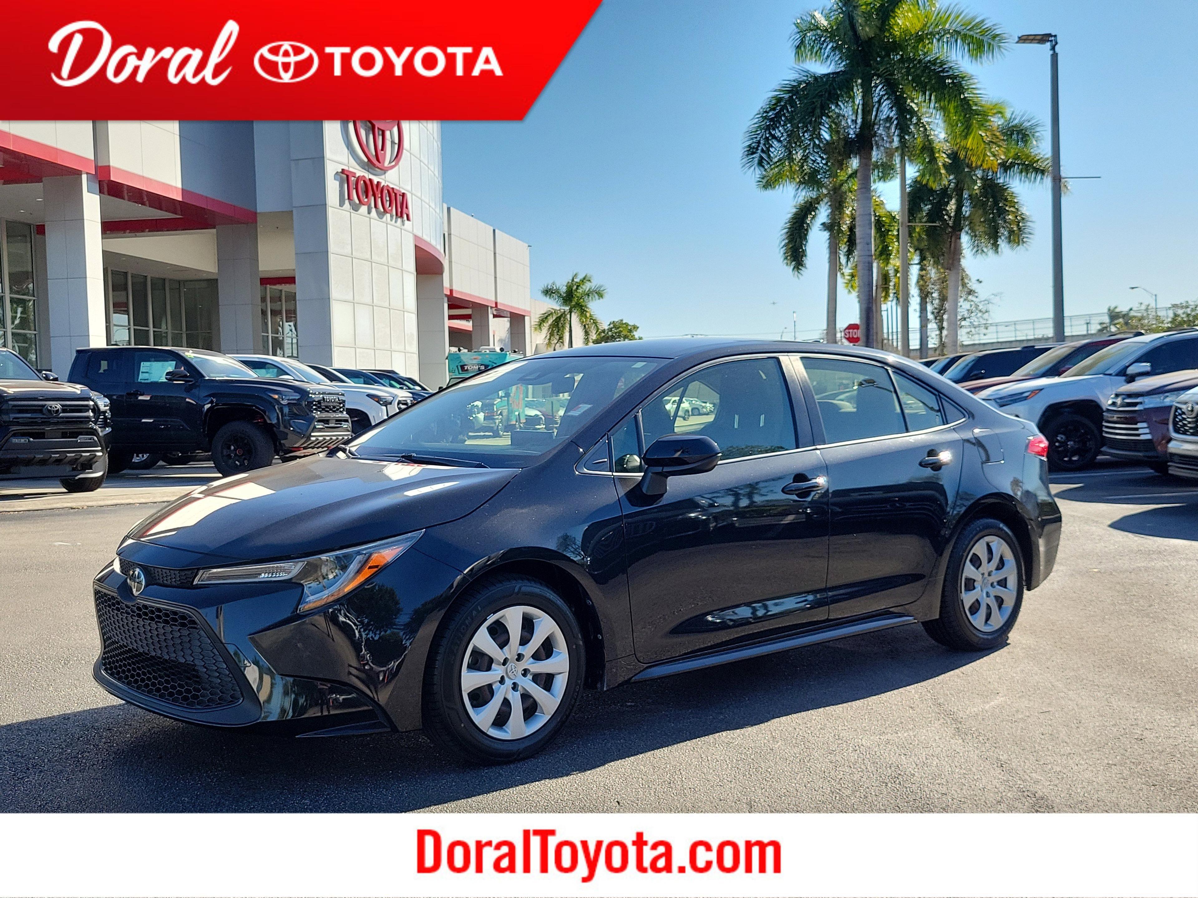 Toyota Corolla Le Fwd - Thumbnail 2