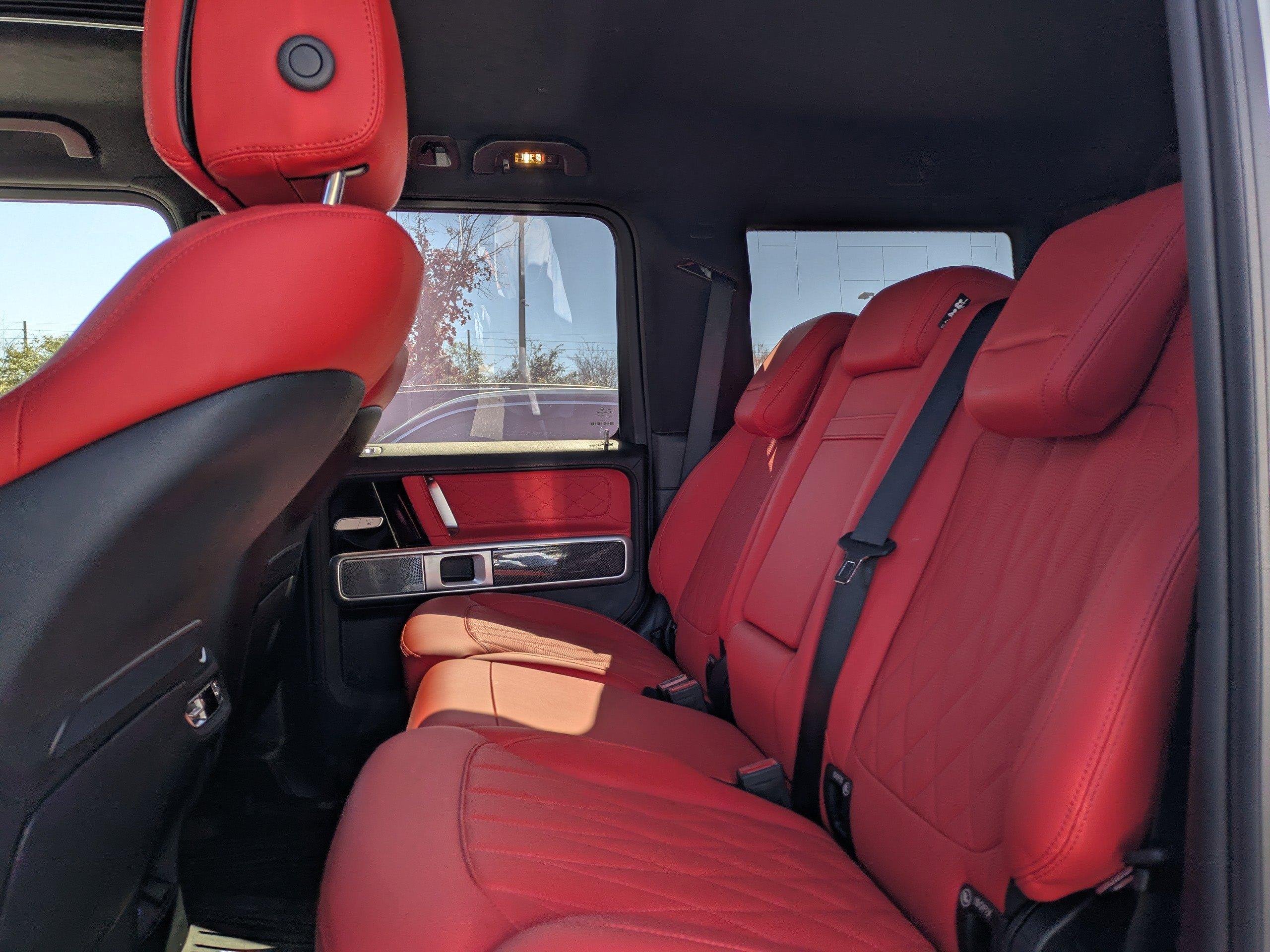 Mercedes-Benz Sport Utility Amg® G 63 With Navigation & Awd - Thumbnail 15