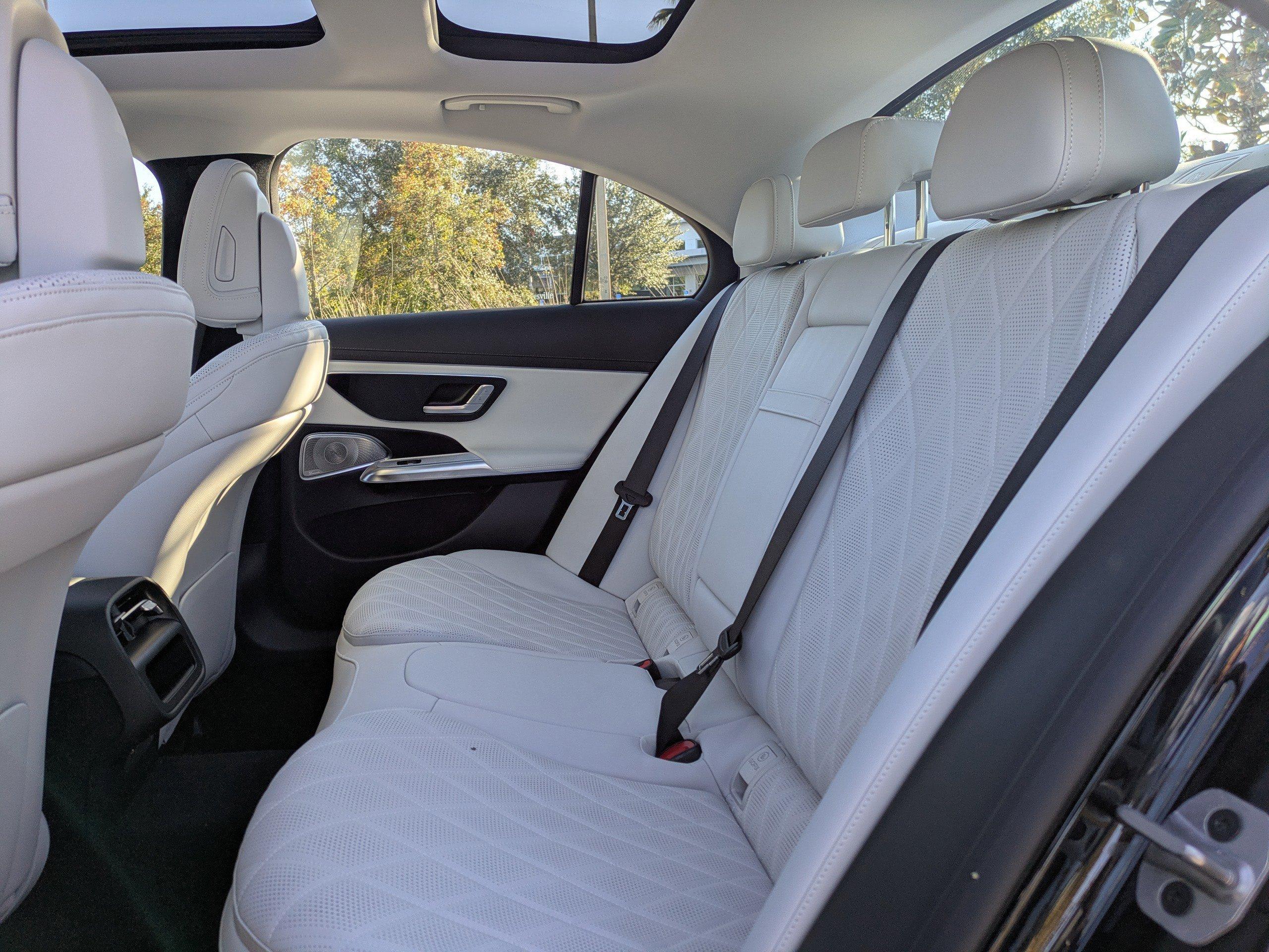 Mercedes-Benz Sedan E 450 With Navigation & Awd - Thumbnail 15