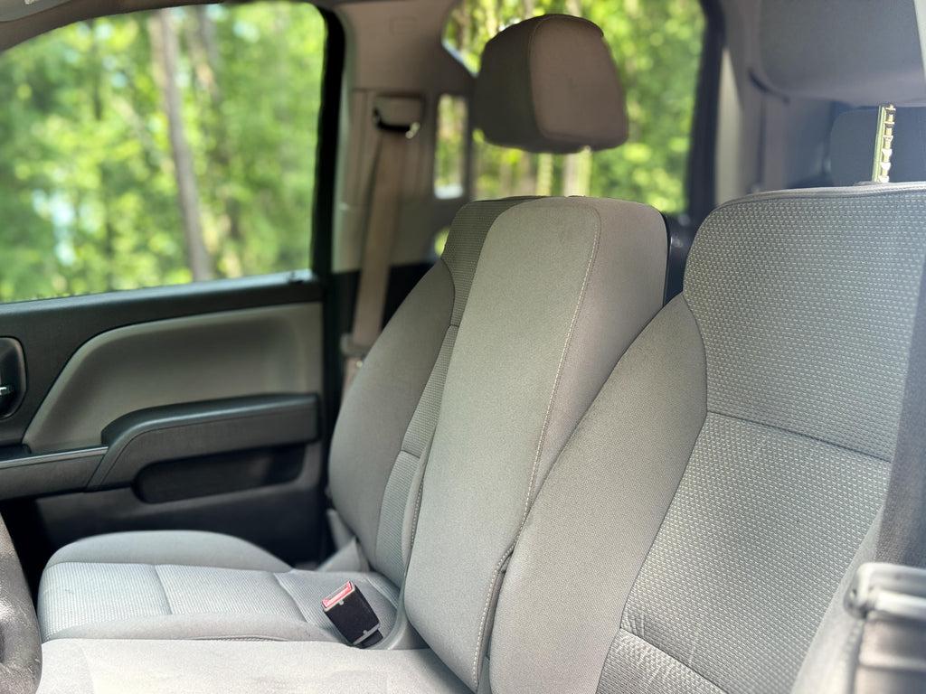 Chevrolet Silverado 1500 V8 - Thumbnail 6