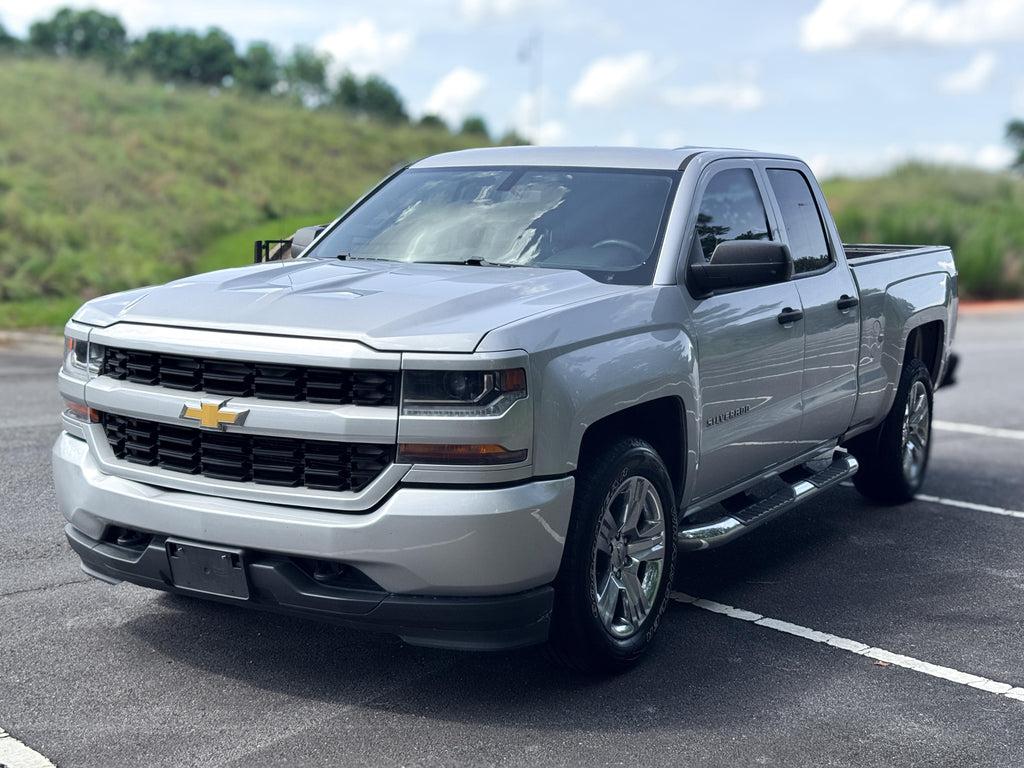 Chevrolet Silverado 1500 V8 - Thumbnail 15