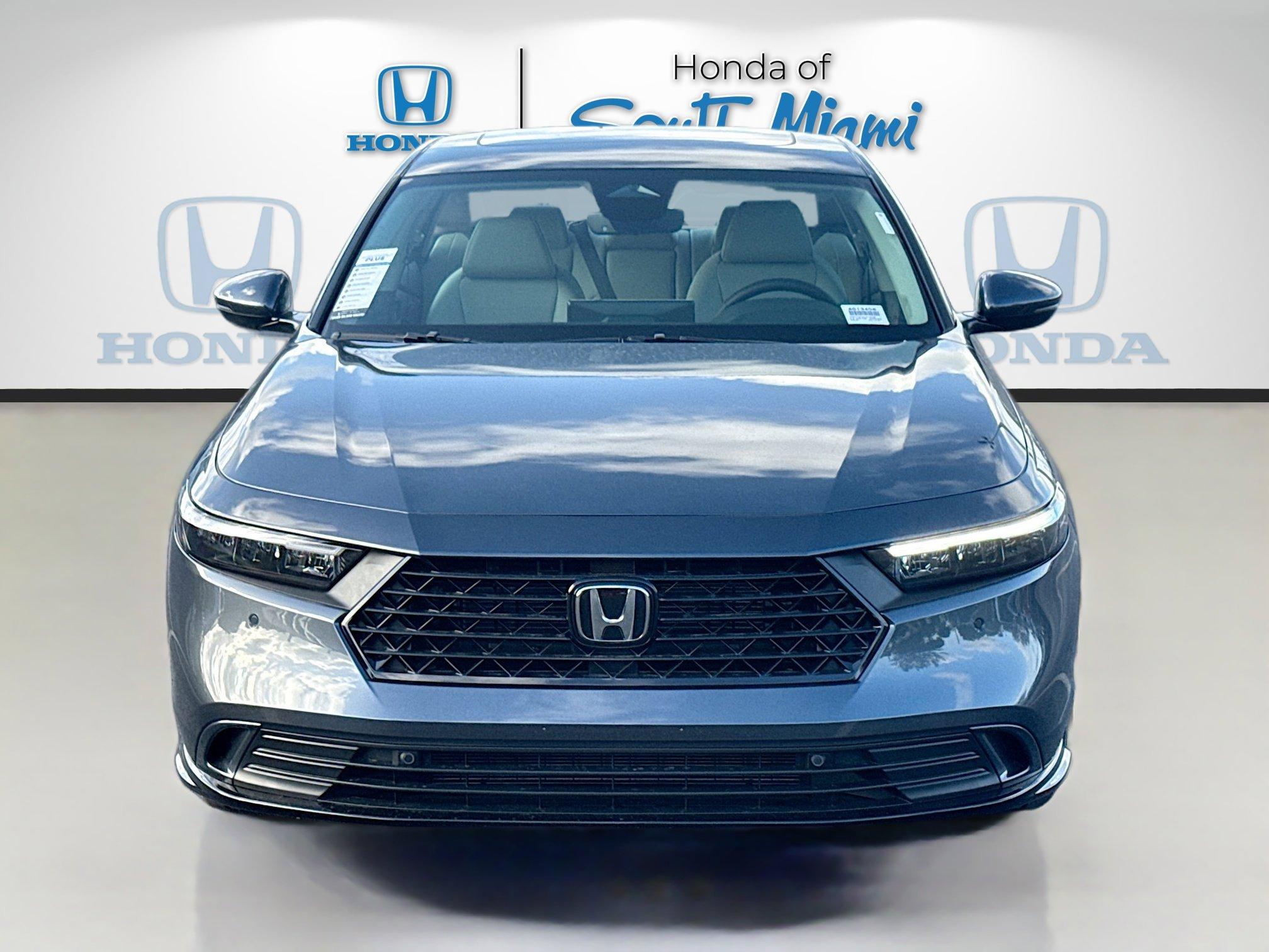 Honda Accord Hybrid Ex-L Fwd - Thumbnail 3