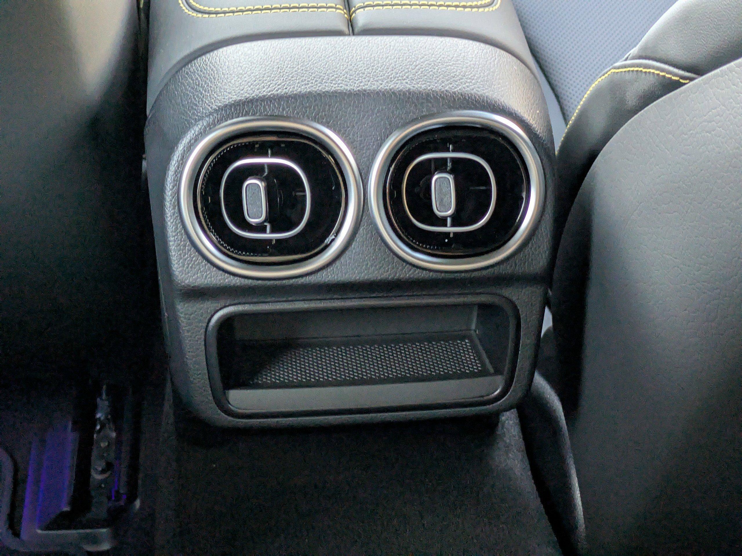 Mercedes-Benz Cle Convertible Amg® 53 4Matic®+ Cabriolet With Navigation & Awd - Thumbnail 17